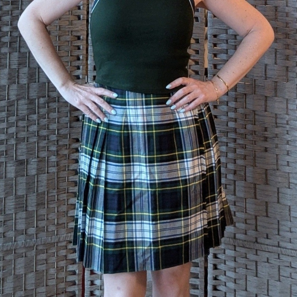 O'Neil of Dublin Kilt Skirt Green Plaid Pleated Buckle Wrap Est Women Sz 4